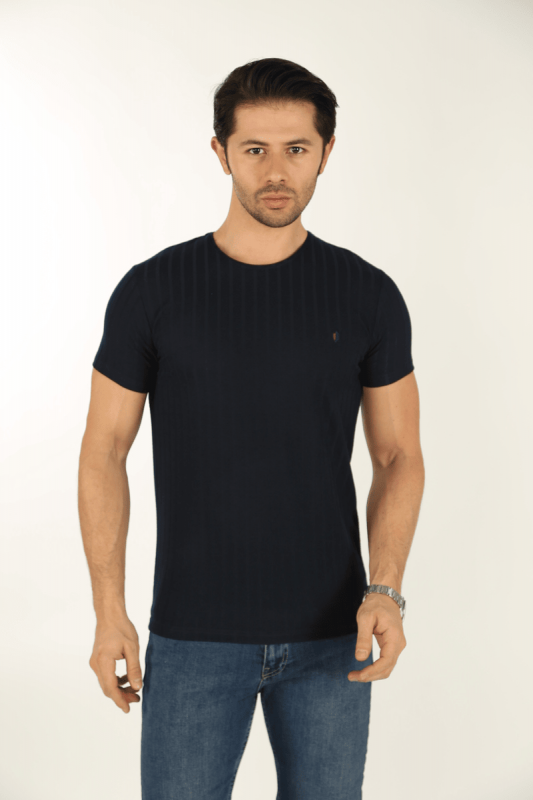 The T-shirt that combines comfort and modern elegance
