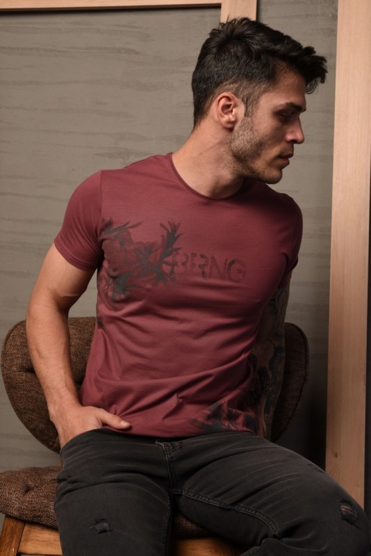 For a modern and comfortable look at all times