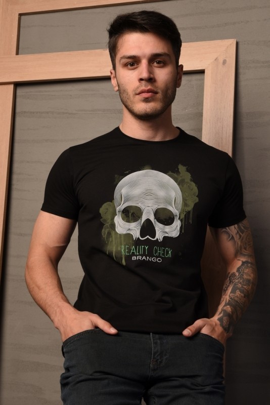Black T-shirt with modern design and superior quality
