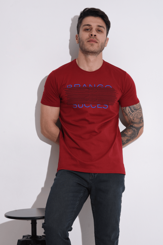 Modern Design T-Shirt: A Unique Experience.