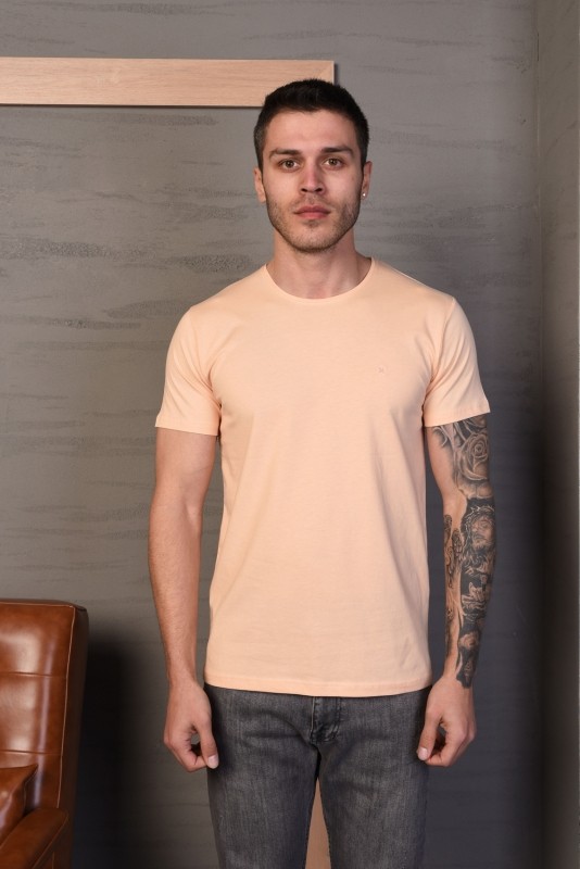 An essential piece in your casual wardrobe.