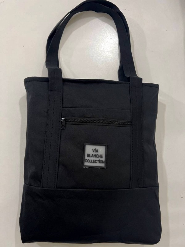 "Elegant black shopping bag from Via Blanche Collection"