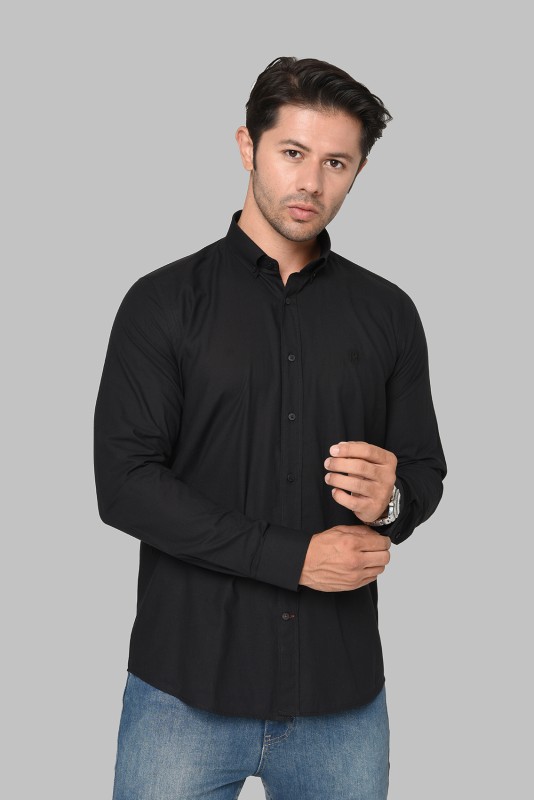 Can be worn formally or casually.